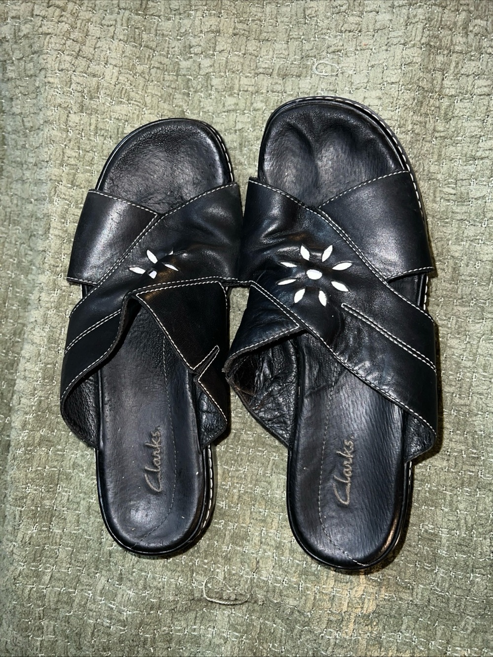 Clarks Black Leather Crisscross Slip-On Mules